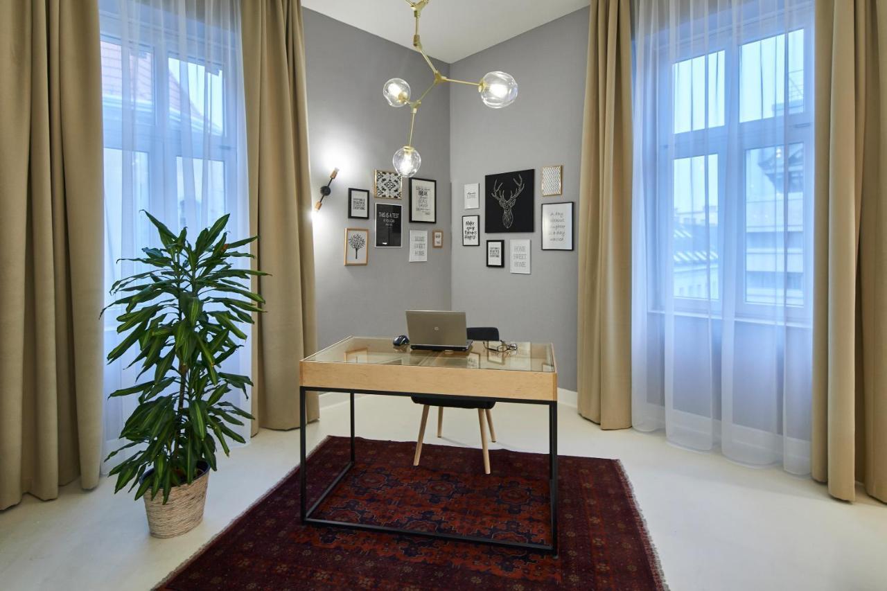 Orangehomes Unique Design 3 Bathrooms Flat ブダペスト エクステリア 写真